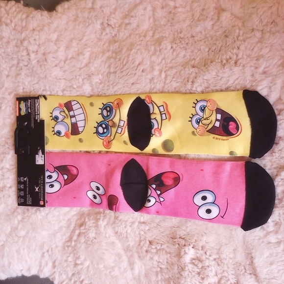 SpongeBob SquarePants odd socks - Picture 2 of 4